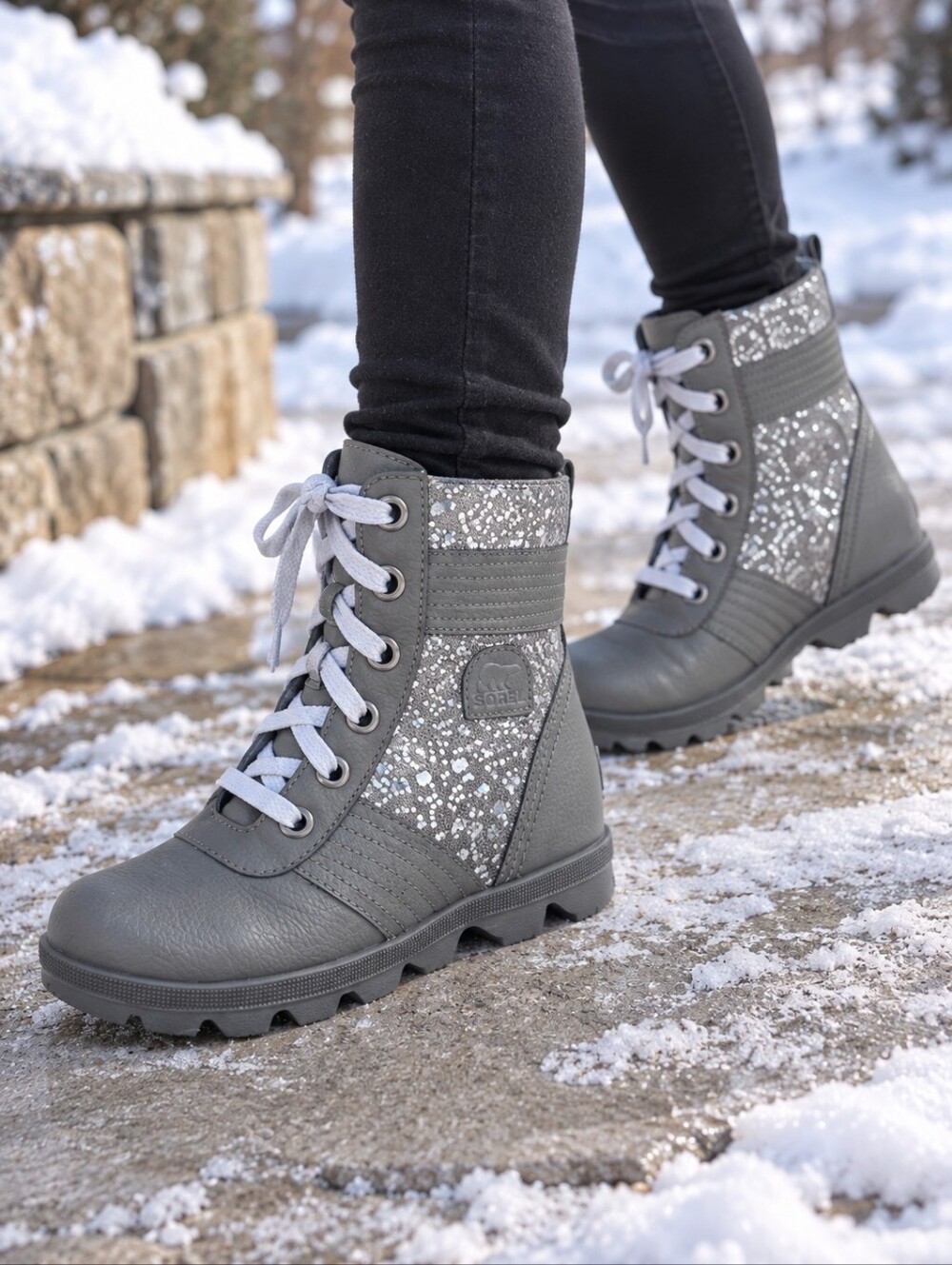 Sorel Youth Lexie Wedge Boots Size 2